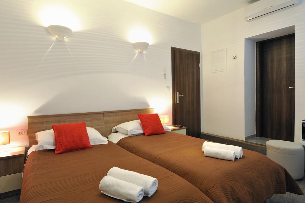 Rooms & Apartments 72 Zadar Eksteriør bilde