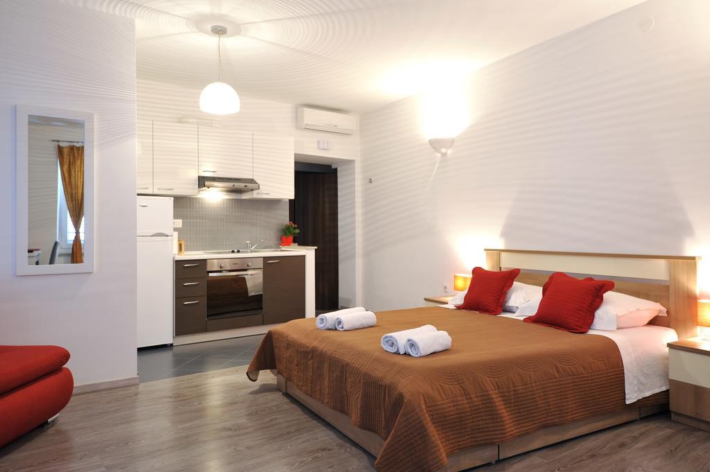 Rooms & Apartments 72 Zadar Eksteriør bilde